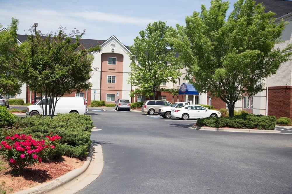 Candlewood Suites Huntersville-Lake Norman Area By Ihg Экстерьер фото
