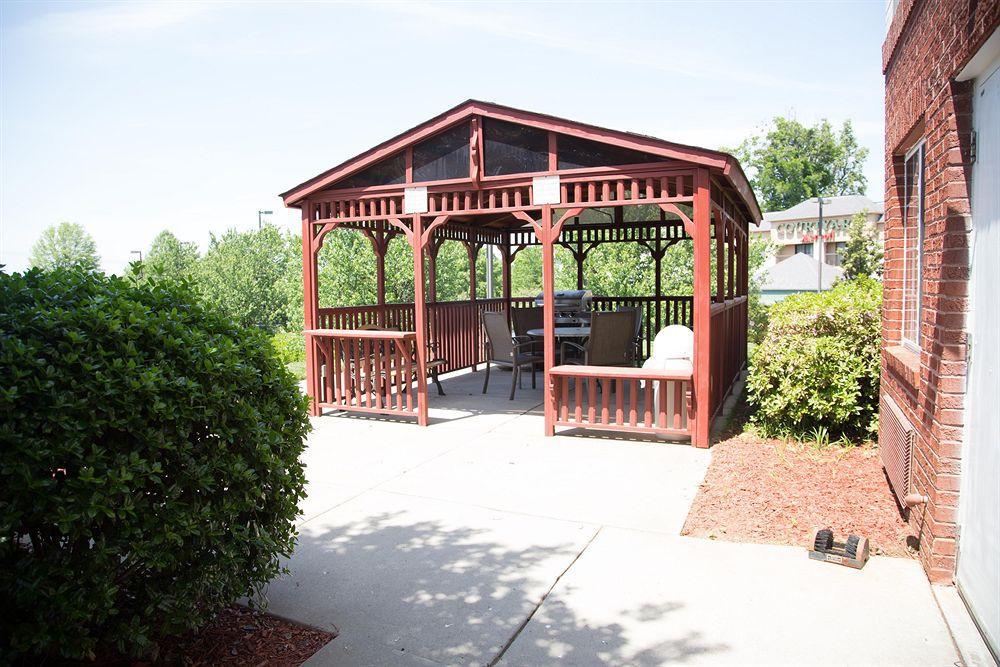 Candlewood Suites Huntersville-Lake Norman Area By Ihg Экстерьер фото
