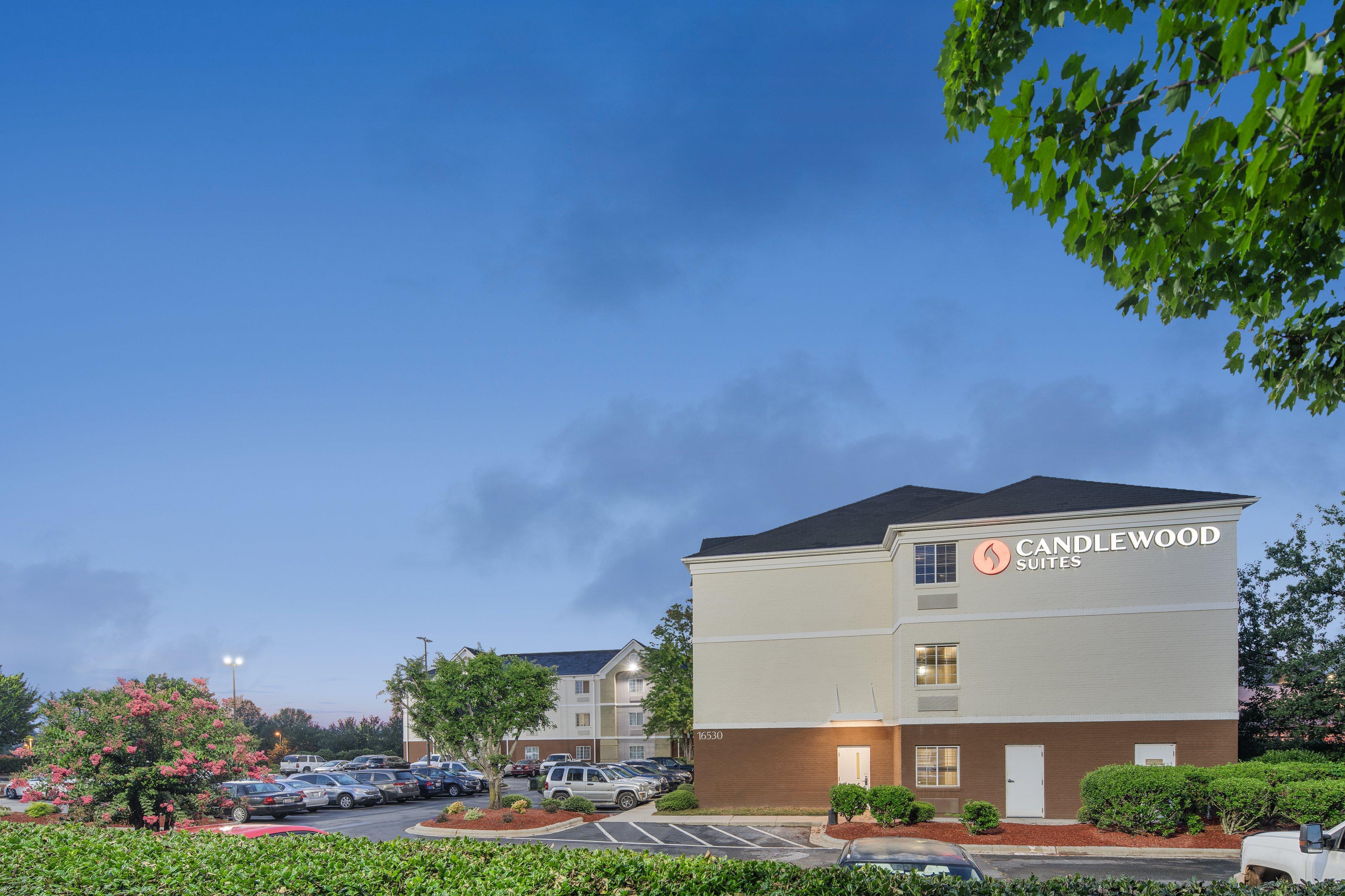 Candlewood Suites Huntersville-Lake Norman Area By Ihg Экстерьер фото