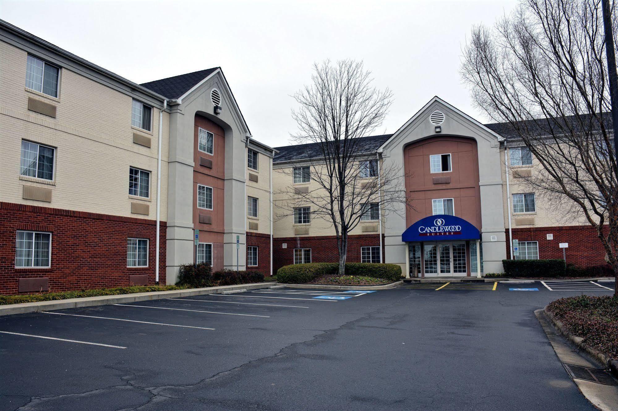 Candlewood Suites Huntersville-Lake Norman Area By Ihg Экстерьер фото