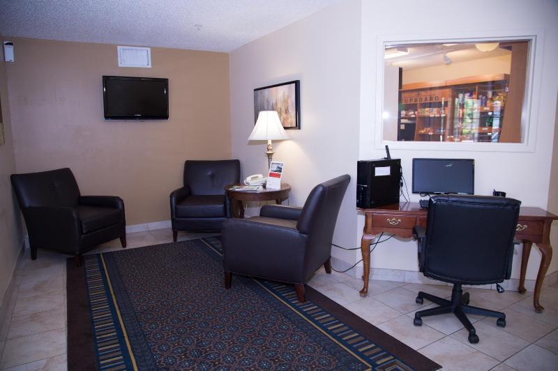 Candlewood Suites Huntersville-Lake Norman Area By Ihg Экстерьер фото