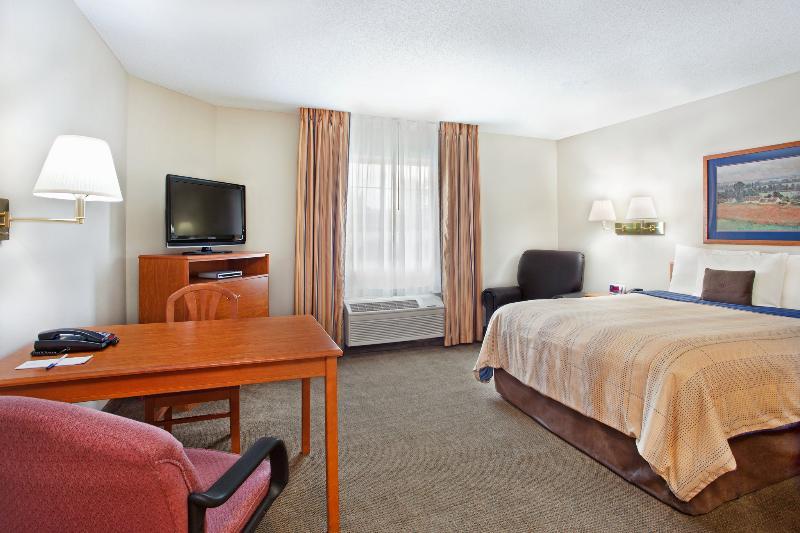 Candlewood Suites Huntersville-Lake Norman Area By Ihg Экстерьер фото